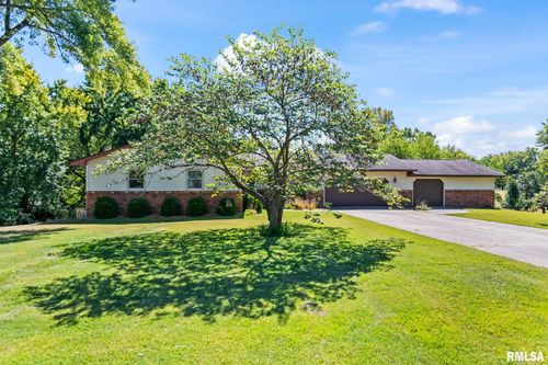 34 N Wind Ln, Cantrall, IL, 62625-9745 | Card Image