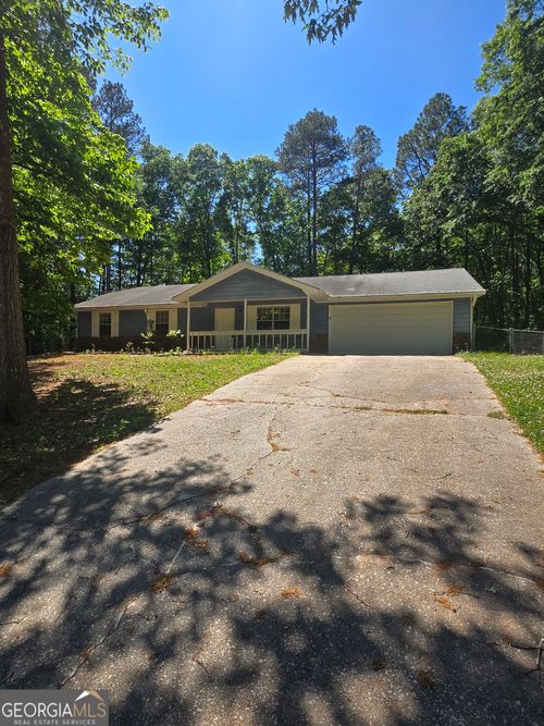 125 E Country Woods Dr, Covington, GA, 30016-4582 | Card Image