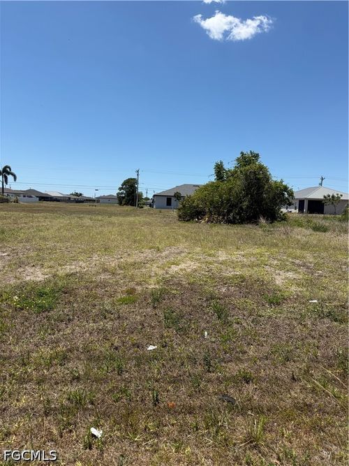 2532 Santa Barbara Blvd N, Cape Coral, FL, 33993 | Card Image