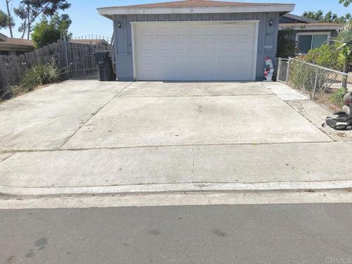 4017 Marcwade Dr, San Diego, CA, 92154-3747 | Card Image