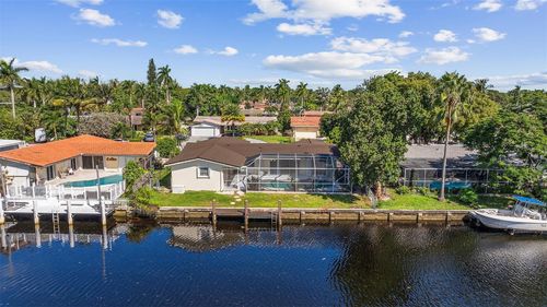 1430 Ne 57th Ct, Fort Lauderdale, FL, 33334-6118 | Card Image