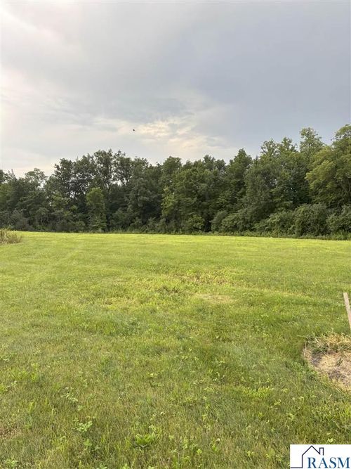 1961 Lexington Ln, North Mankato, MN, 56003-4271 | Card Image