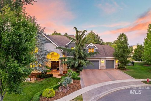 1512 E Rivers End Ct, Eagle, ID, 83616-6390 | Card Image