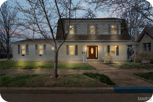 1215 Sunset Ave, Richmond Heights, MO, 63117-1754 | Card Image