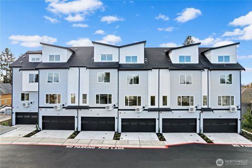 1419 Sw 111th Ln, Seattle, WA, 98101 | Card Image