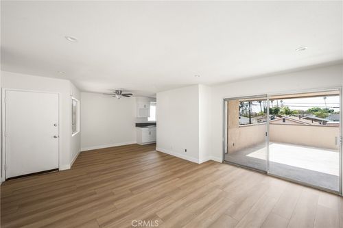 apt-4-121 S Illinois St, Anaheim, CA, 92805-3638 | Card Image