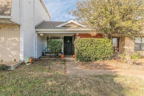 1326 N Cooper Street, Arlington, TX, 76011 | Card Image