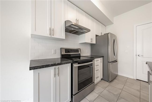 391 Athabasca Common, Townhouse with 3 bedrooms, 3 bathrooms and 2 parking in Oakville ON | Image 15