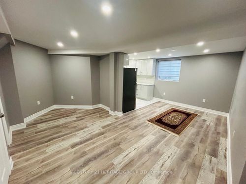 1120 Leslie Dr, Innisfil, ON, L9S1T9 | Card Image