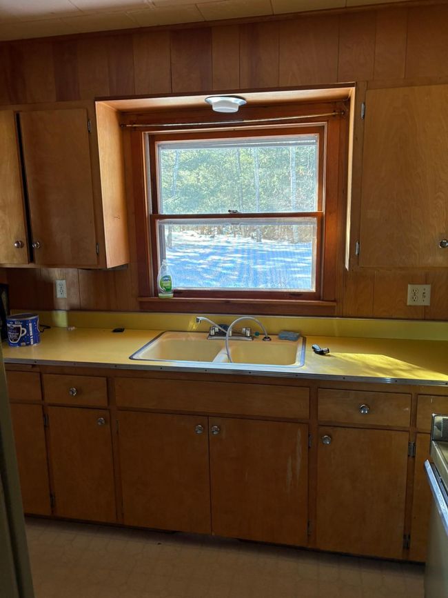 3292 W Sand Lake Ln, House other with 3 bedrooms, 2 bathrooms and null parking in Lac du Flambeau WI | Image 6