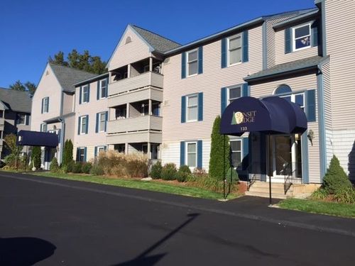 101-119 Eastern Avenue, Manchester, NH, 03104 | Card Image
