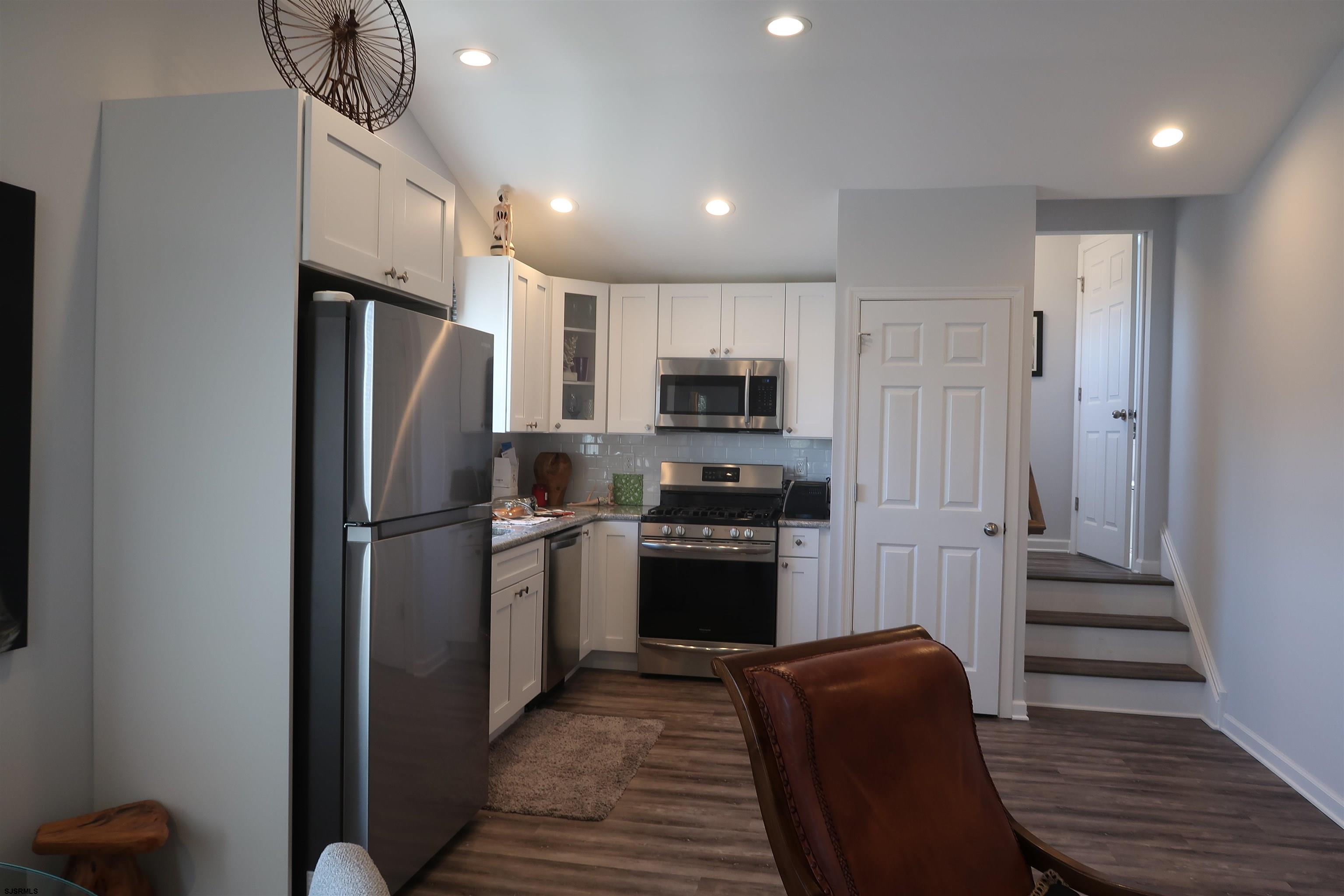 Residential Lease in Ventnor 4