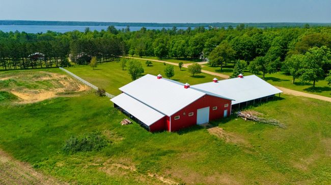 Barn with Riding Arena.jpeg | Image 53