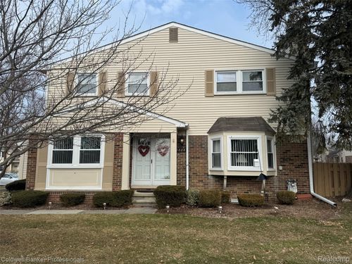 520-1804 Brentwood Dr, Troy, MI, 48098-2622 | Card Image