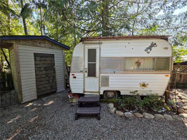 Detached, lockable Storage! | Image 12