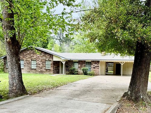 923 N Nellius St, Woodville, TX, 75979-4211 | Card Image