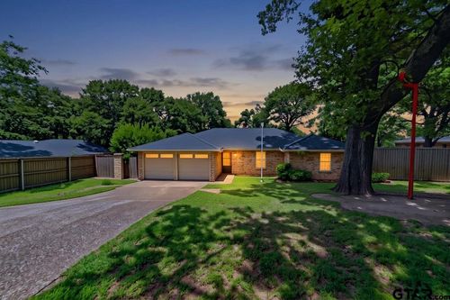 3908 Wakefield Dr, Tyler, TX, 75701-6741 | Card Image