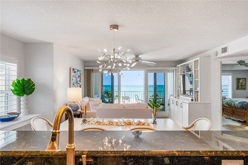 apt-405-2700 Ocean Dr, Vero Beach, FL, 32963-2087 | Card Image