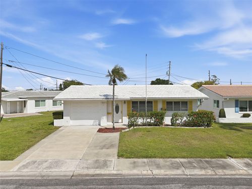 9501 45th Way N, PINELLAS PARK, FL, 33782-5505 | Card Image