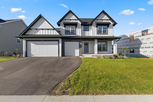17940 Headwaters Dr, Lakeville, MN, 55044-5349 | Card Image