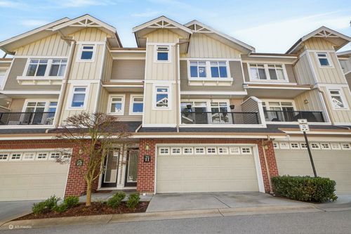 11-2925 King George Blvd, Surrey, BC, V4P1B8 | Card Image