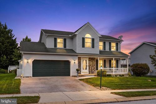 103 Dakota Dr, HANOVER, PA, 17331-7725 | Card Image