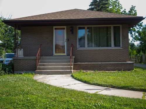 60 W 153rd Pl, South Holland, IL, 60473-1007 | Card Image