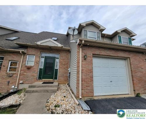 113 Stephanie Dr, Palmer Twp, PA, 18045-7903 | Card Image