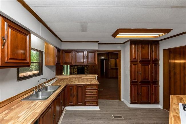 2017 S Deshon Rd, House other with 3 bedrooms, 2 bathrooms and 2 parking in lithonia GA | Image 11