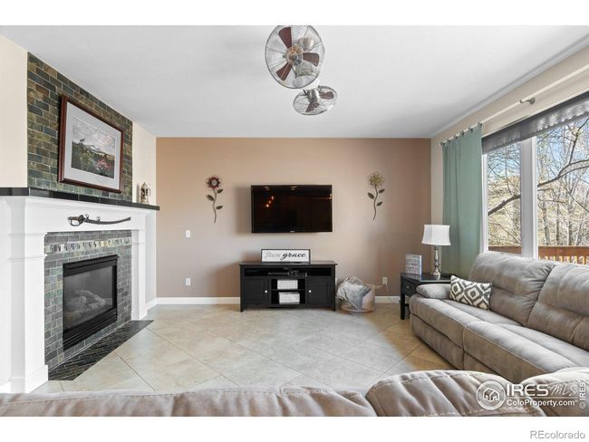 13723 Milwaukee Ct, House other with 4 bedrooms, 4 bathrooms and 3 parking in Thornton CO | Image 8