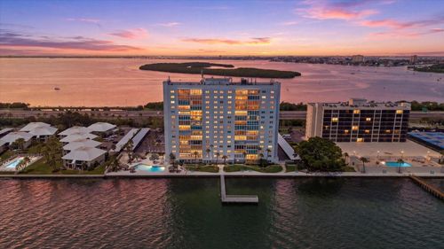 6g-7200 Sunshine Skyway Ln S, ST PETERSBURG, FL, 33711-4968 | Card Image