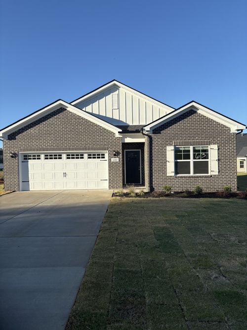 5572 Rooker Rd, Smyrna, TN, 37167-4464 | Card Image