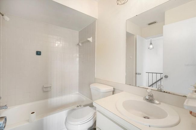 3349 - 3349 W Wyoming Cir, Condo with 2 bedrooms, 3 bathrooms and null parking in TAMPA FL | Image 13