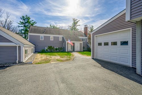 19-19 Hilltop Place, New London, NH, 03257 | Card Image