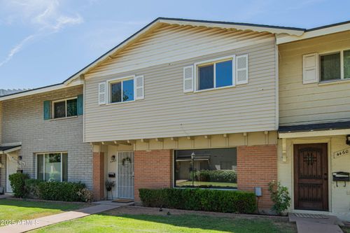 4462 E Belleview St, Phoenix, AZ, 85008-5644 | Card Image