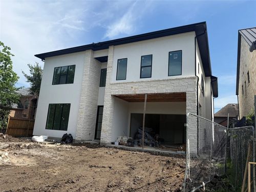 5321 Navarro St, Houston, TX, 77056-6230 | Card Image