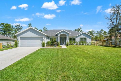 12015 Phoenix Ave, WEEKI WACHEE, FL, 34614-3117 | Card Image
