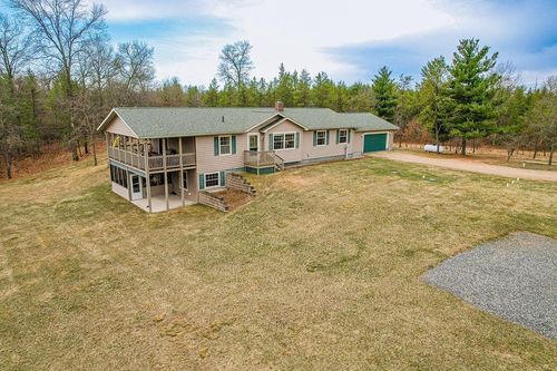 W4703 28th St, Necedah, WI, 54646-8079 | Card Image