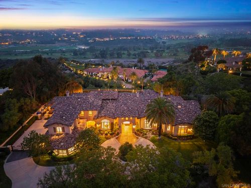 4690 Rancho Del Mar Trl, San Diego, CA, 92130-5208 | Card Image