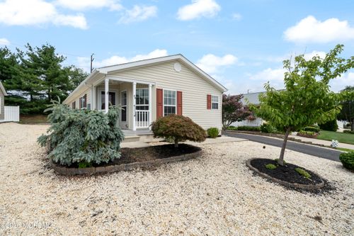 48 Fort Lee Dr, Manahawkin, NJ, 08050-6012 | Card Image