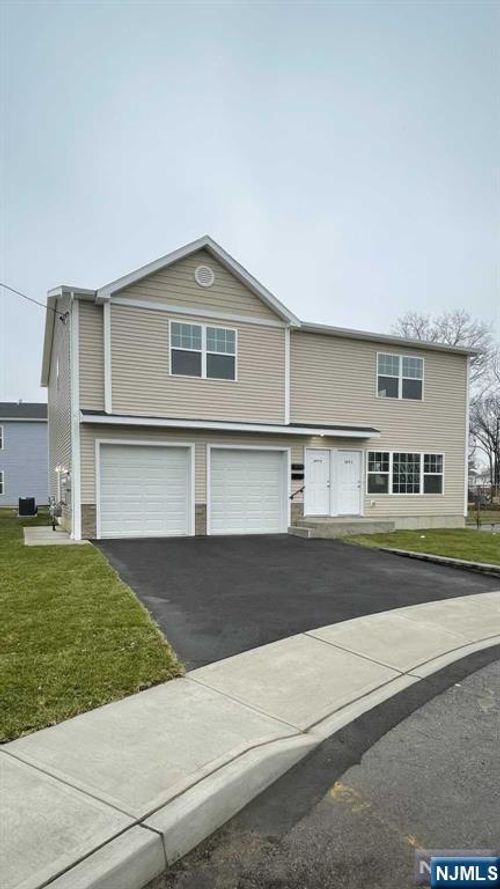 6 Rossi Ct, South Hackensack, NJ, 07606-1535 | Card Image