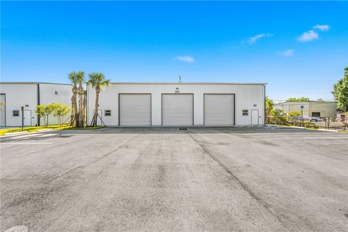 936 19th Ave, Vero Beach, FL, 32962-5301 | Card Image
