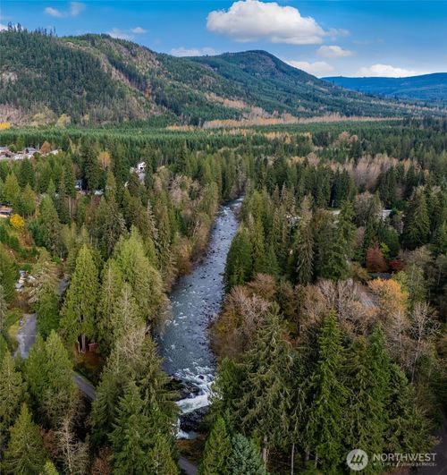 13413 226th Ave Ne, Granite Falls, WA, 98252-9120 | Card Image