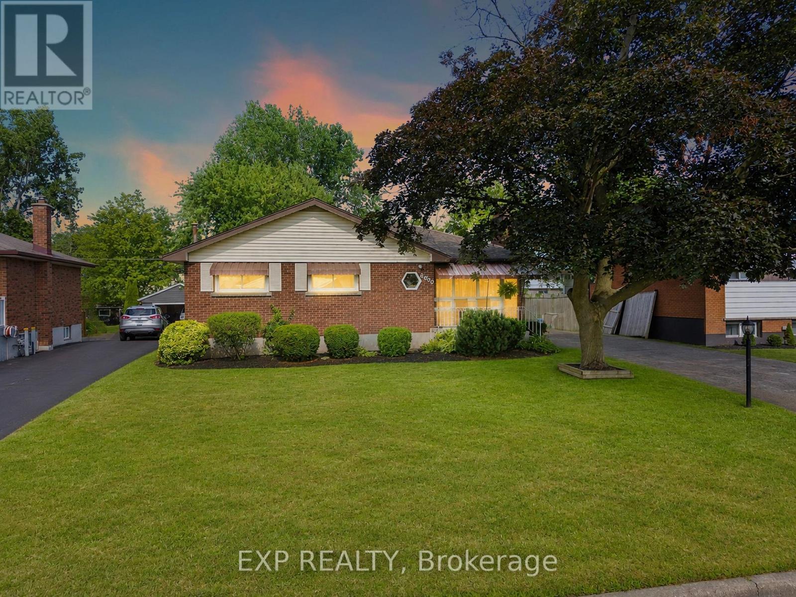 Residential in Niagara Falls (Chippawa) 4