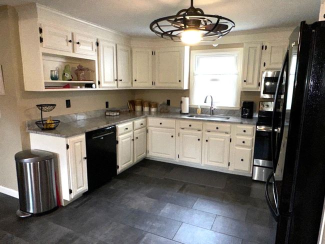 166 Saint James Ave, House other with 4 bedrooms, 1 bathrooms and null parking in Manchester NH | Image 12