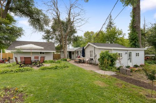 N3066 Uranus Rd, Lake Geneva, WI, 53147-3118 | Card Image