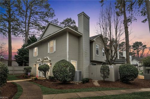 2317 Cretan Ct, Virginia Beach, VA, 23454-4053 | Card Image
