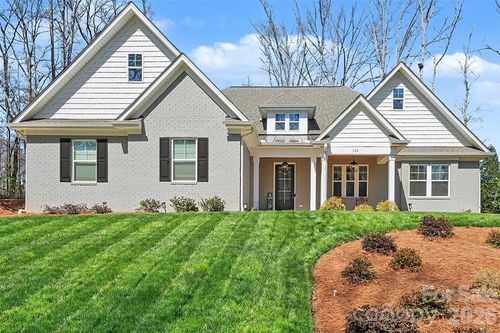 306 Rugby Rd, Salisbury, NC, 28144-9497 | Card Image