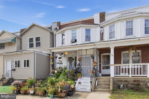 1028 Washington Ave, MARCUS HOOK, PA, 19061-4533 | Card Image