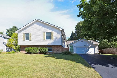 910 S Vista Dr, Algonquin, IL, 60102-2966 | Card Image